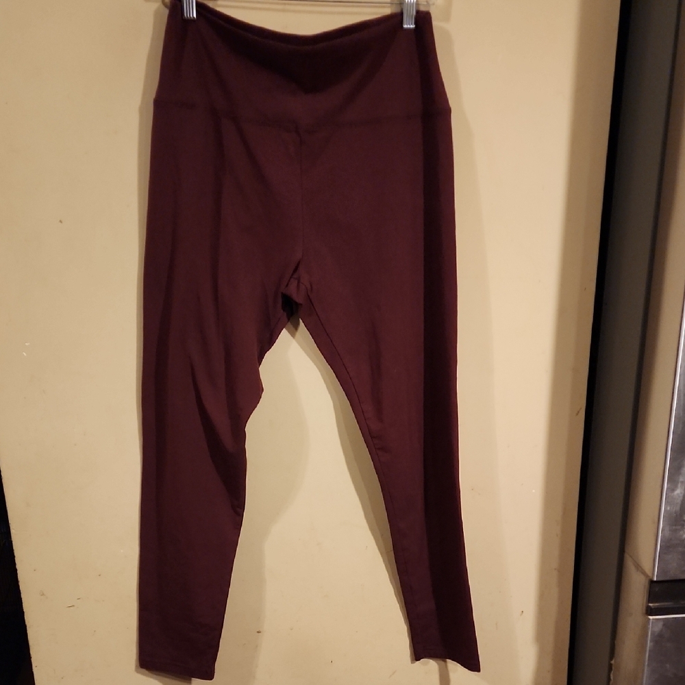 Aerie Offline Burgundy Leggings